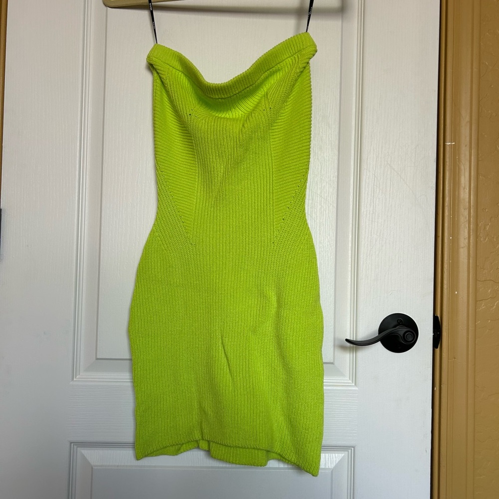 SER.O.YA NWT neon green knit tube top mini dress